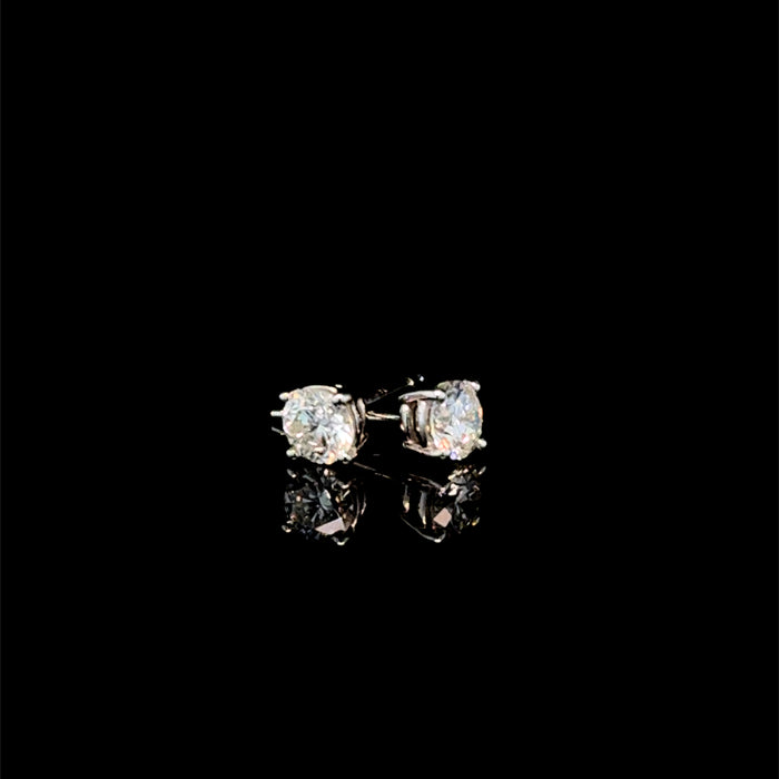 18ct White Gold Diamond Claw Studs