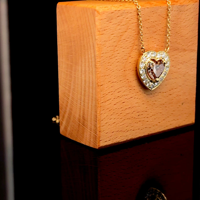 Heart Diamond Pendant in 18ct Gold