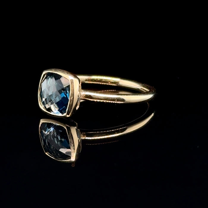 Yellow Gold Blue Topaz Ring