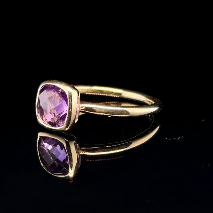 9ct Gold Amethyst Ring