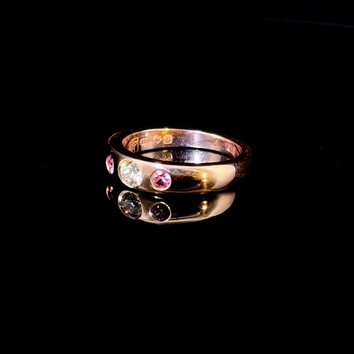 Diamond and Pink Sapphire in 9ct Gold Ring