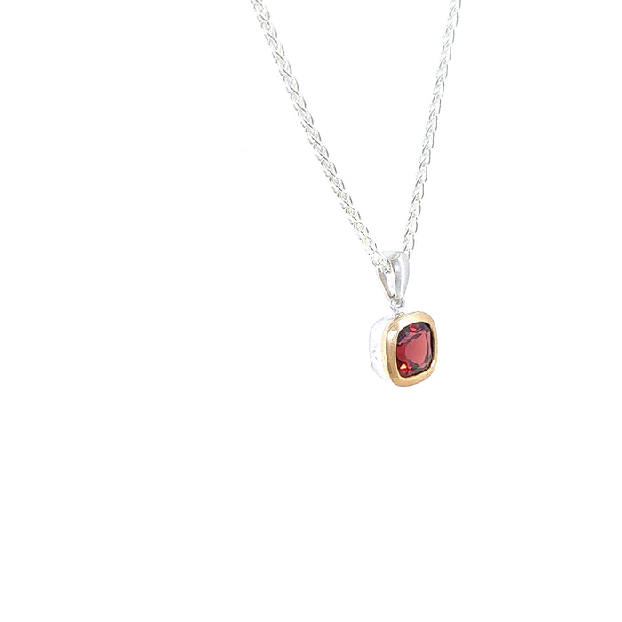 Garnet Pendant in 9ct Gold
