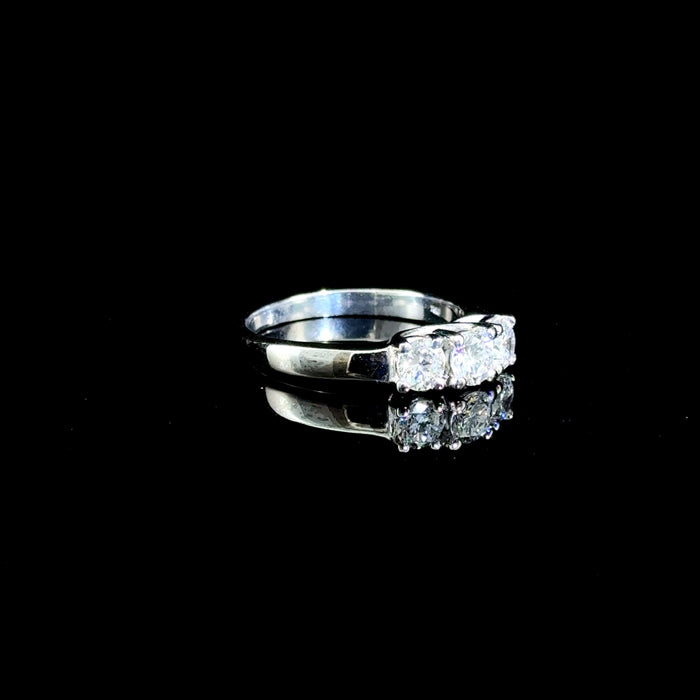 18ct Gold Diamond Ring