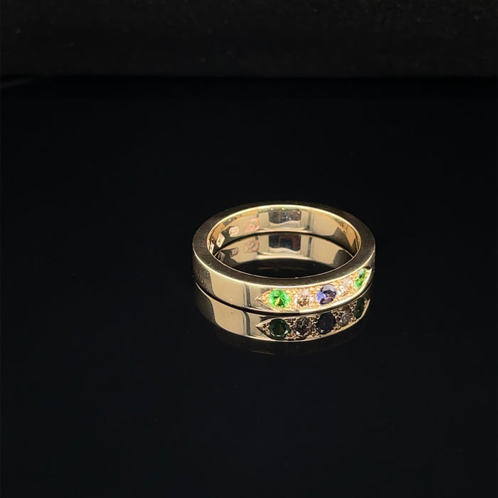 Multicoloured Gemstone set in Gold Ring